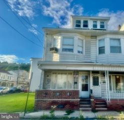 37 W Coal Street, Shenandoah, PA 17976 - MLS#: PASK2017162