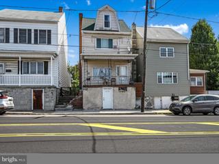 233 S Lehigh Avenue, Frackville, PA 17931 - MLS#: PASK2017310