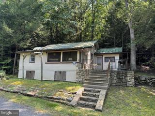 8 Bear Creek Road, Pine Grove, PA 17963 - MLS#: PASK2017420