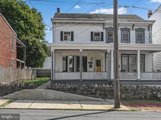 907 W Laurel Street, Pottsville, PA 17901 - MLS#: PASK2017460