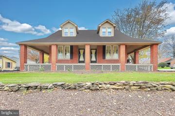 150 W Hanover St, Spring Grove, PA 17362 - #: PAYK2051706