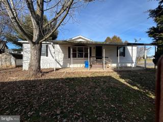33 Meadowview Drive, Dover, PA 17315 - #: PAYK2055862