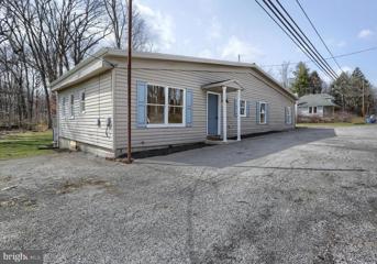 1755 Old Trail Road, Etters, PA 17319 - MLS#: PAYK2056474