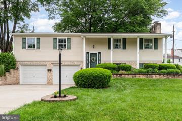 19 Meadow Drive, Camp Hill, PA 17011 - #: PAYK2059310