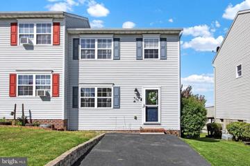 409 Debbie Court, Hanover, PA 17331 - #: PAYK2059966