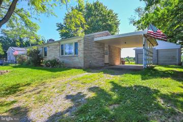 2067 Stoverstown Road, Spring Grove, PA 17362 - #: PAYK2061900