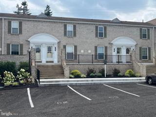 1000 Country Club Road Unit 4, York, PA 17403 - #: PAYK2064322