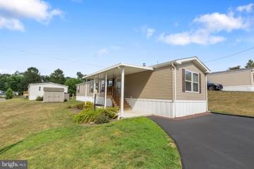 135 Rustique Drive, York, PA 17408 - #: PAYK2065698