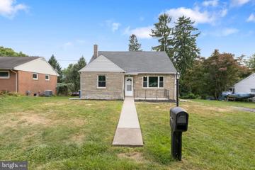 7 Old Depot Road, New Cumberland, PA 17070 - #: PAYK2065718