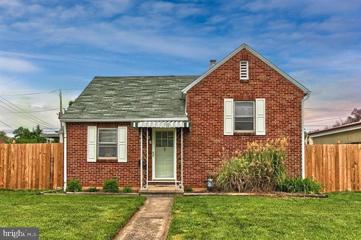 725 Parkway Boulevard, York, PA 17404 - MLS#: PAYK2065966