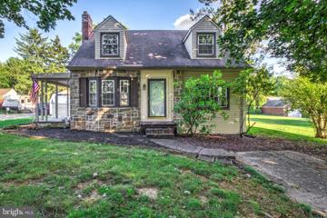 132 Woodland View Drive, York, PA 17406 - MLS#: PAYK2066554