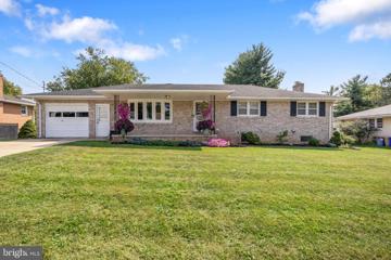 2104 Twin Brooks Drive, York, PA 17408 - MLS#: PAYK2068448