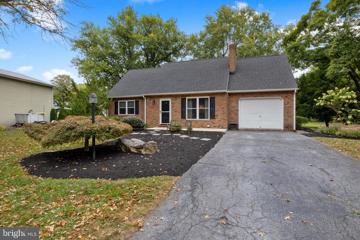 19 Sheffield Drive, Dillsburg, PA 17019 - #: PAYK2068756