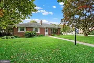 300 S Russell Street, York, PA 17402 - MLS#: PAYK2068784