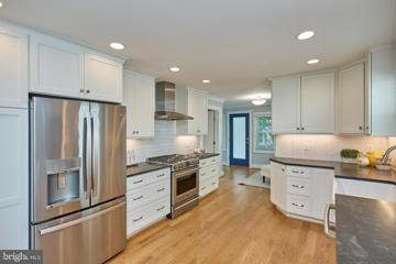 3709 14TH Street N, Arlington, VA 22201 - MLS#: VAAR2046966