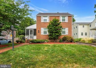 224 N Greenbrier Street N, Arlington, VA 22203 - #: VAAR2048128