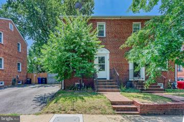 203 Adams Avenue, Alexandria, VA 22301 - #: VAAX2036298