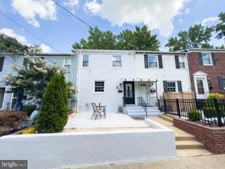 2957 Sycamore Street, Alexandria, VA 22305 - #: VAAX2036922