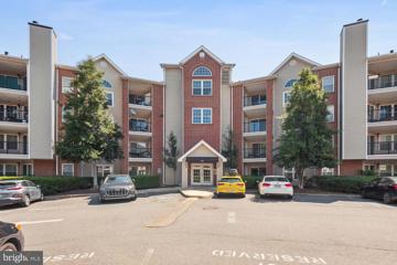 3313 Wyndham Circle Unit 2216, Alexandria, VA 22302 - #: VAAX2037186