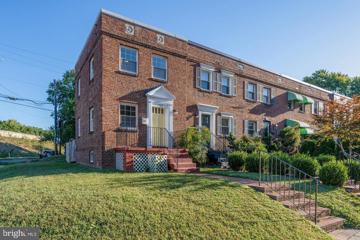 1739 Cameron Street, Alexandria, VA 22314 - #: VAAX2037744