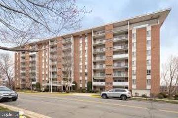 5250 Valley Forge Drive Unit 801, Alexandria, VA 22304 - MLS#: VAAX2038154