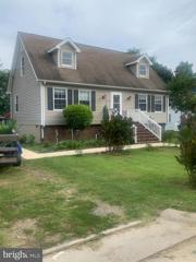 429 Marsh St, Tappahannock, VA 22560 - MLS#: VAES2000682