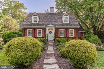 409 E Broad Street, Falls Church, VA 22046 - #: VAFA2002522