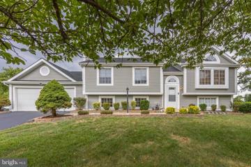 13630 Bellerose Drive, Chantilly, VA 20151 - #: VAFX2194420