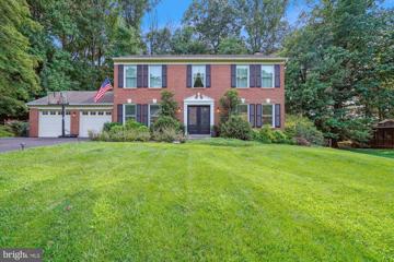 11559 Holly Briar Lane, Great Falls, VA 22066 - #: VAFX2195326