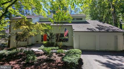 11577 Lake Newport Road, Reston, VA 20194 - #: VAFX2197228