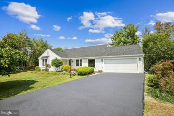 13910 Deviar Drive, Centreville, VA 20120 - #: VAFX2197890