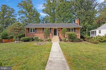 2342 Barbour Road, Falls Church, VA 22043 - #: VAFX2197918