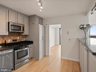 3705 S George Mason Drive Unit 2514S, Falls Church, VA 22041 - MLS#: VAFX2198438