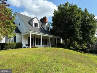 10024 Colvin Run Road, Great Falls, VA 22066 - #: VAFX2198774