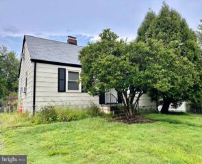 6818 Barrett Road, Falls Church, VA 22042 - MLS#: VAFX2199056