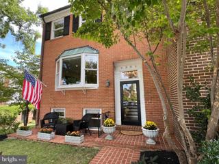 6301 Golf Course Square, Alexandria, VA 22307 - #: VAFX2199362