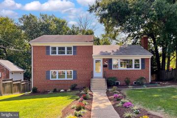 6423 Cygnet Drive, Alexandria, VA 22307 - #: VAFX2199804