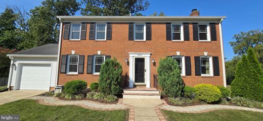 5206 Bradwood Street, Springfield, VA 22151 - #: VAFX2201108