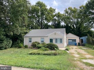 1919 Anderson Road, Falls Church, VA 22043 - #: VAFX2202534