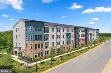 23679 Bolton Crescent Terrace Unit 404, Ashburn, VA 20148 - #: VALO2077566