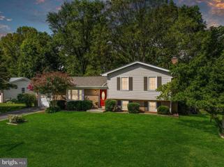 111 Orchard Circle, Hamilton, VA 20158 - #: VALO2077978