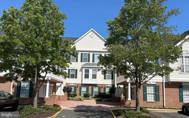 25260 Lake Shore Square Unit 202, Chantilly, VA 20152 - #: VALO2078516