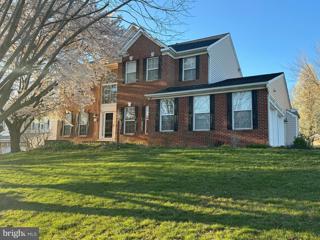 701 Wintergreen Drive, Purcellville, VA 20132 - #: VALO2079032