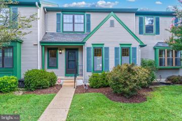 4 Paxton Court, Sterling, VA 20165 - #: VALO2079322