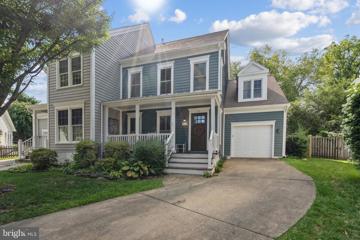 215 Andover Court NE, Leesburg, VA 20176 - MLS#: VALO2079424