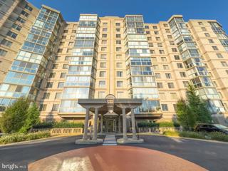 19385 Cypress Ridge Terrace Unit 1021, Leesburg, VA 20176 - MLS#: VALO2079548