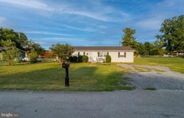 13 E Old Barn Road, Luray, VA 22835 - MLS#: VAPA2003930