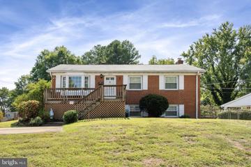 2344 W Longview Drive, Woodbridge, VA 22191 - #: VAPW2079036