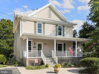 111 S Funk Street, Strasburg, VA 22657 - MLS#: VASH2009436