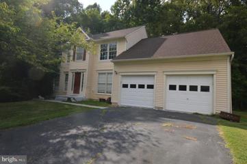 65 Cardinal Forest Drive, Fredericksburg, VA 22406 - #: VAST2031098